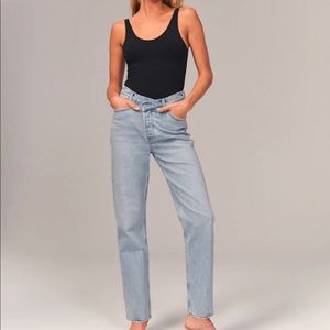 NWT Abercrombie High Waisted Dad Jeans